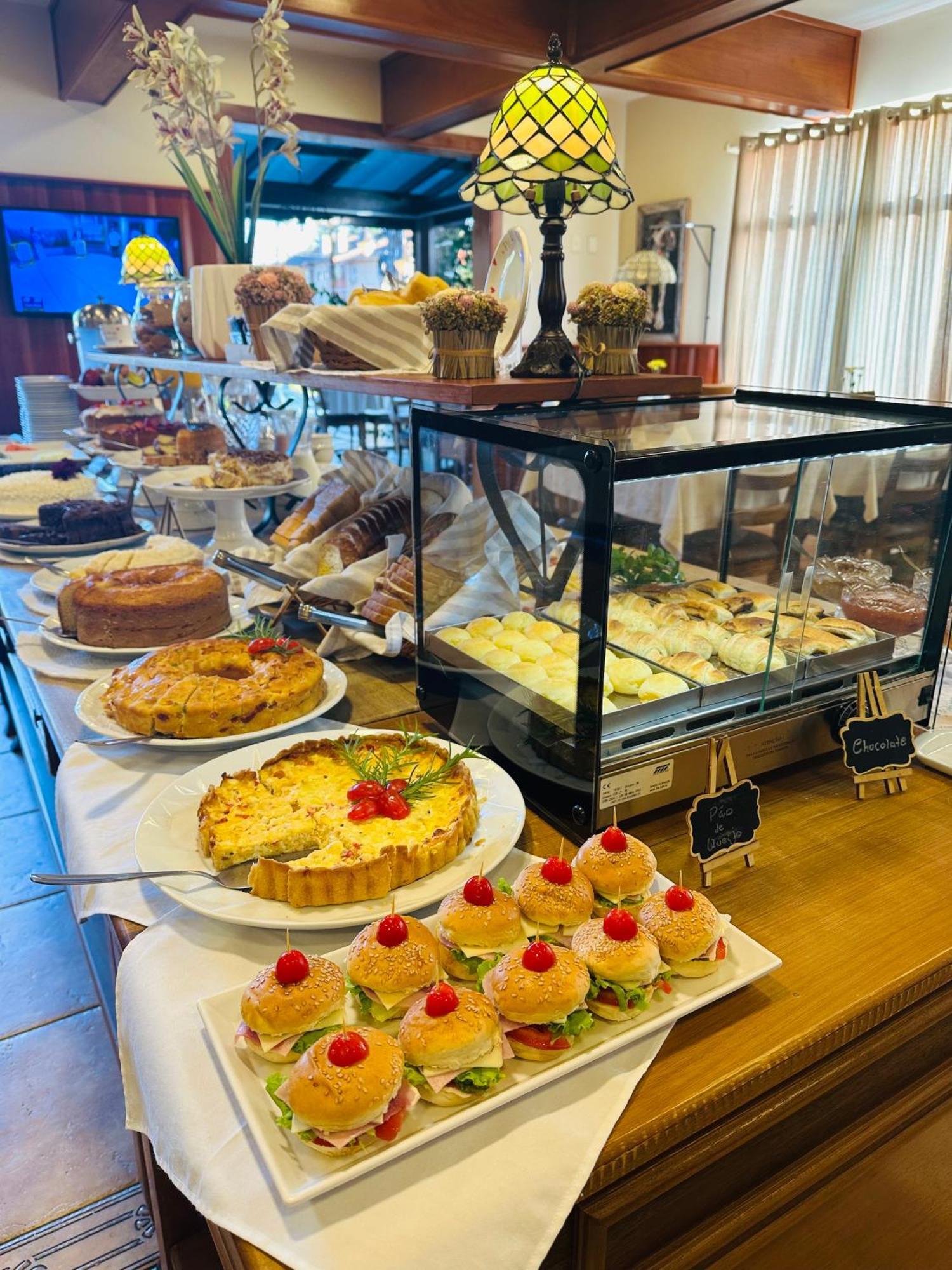 Hotel Pousada Kaster Gramado Kültér fotó